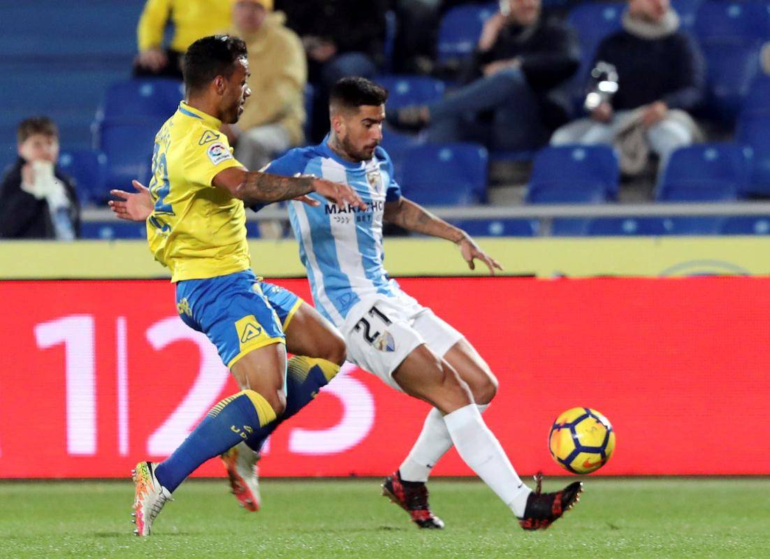 开云体育平台APP-马德里竞技主场大胜，西甲领头羊拼搏奔跑的简单介绍