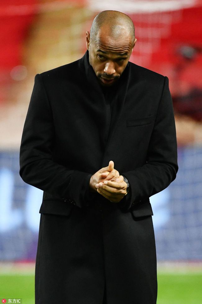 摩纳哥宣布主帅下课，抢救降级危机的简单介绍