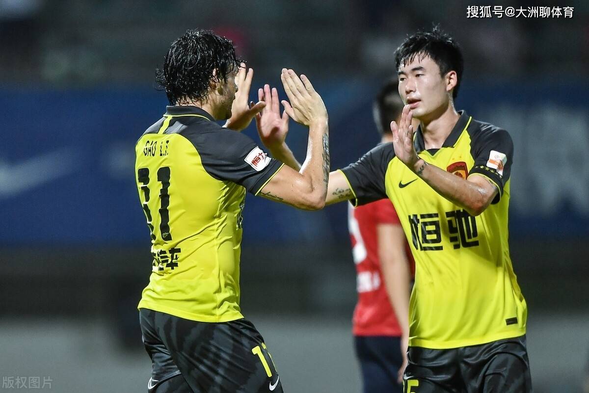 开云体育平台APP-包含广州恒大夺得关键胜利，再次登上榜首的词条