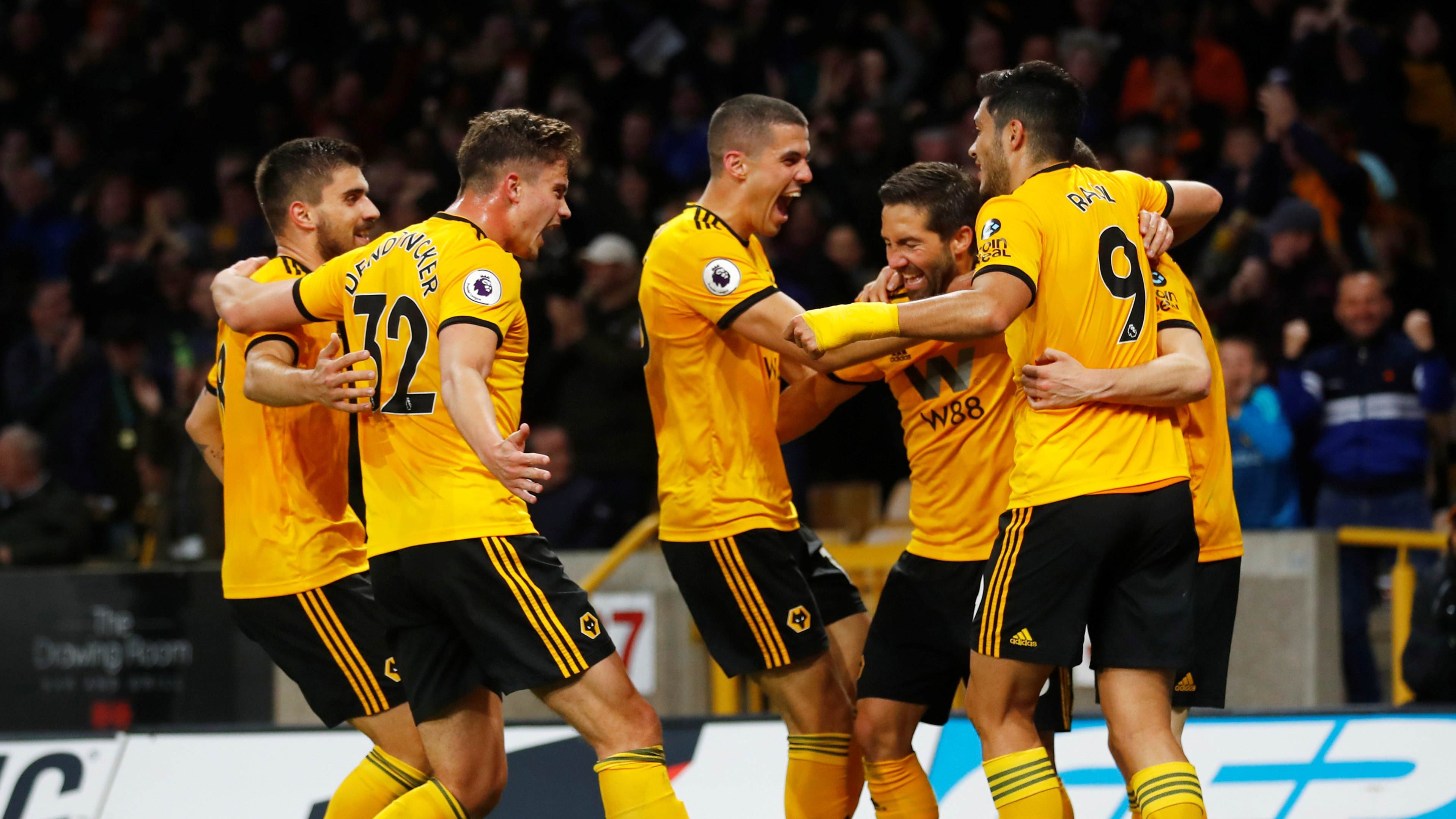 开云官网-狼队奋力一搏，引领英超升级之路的简单介绍