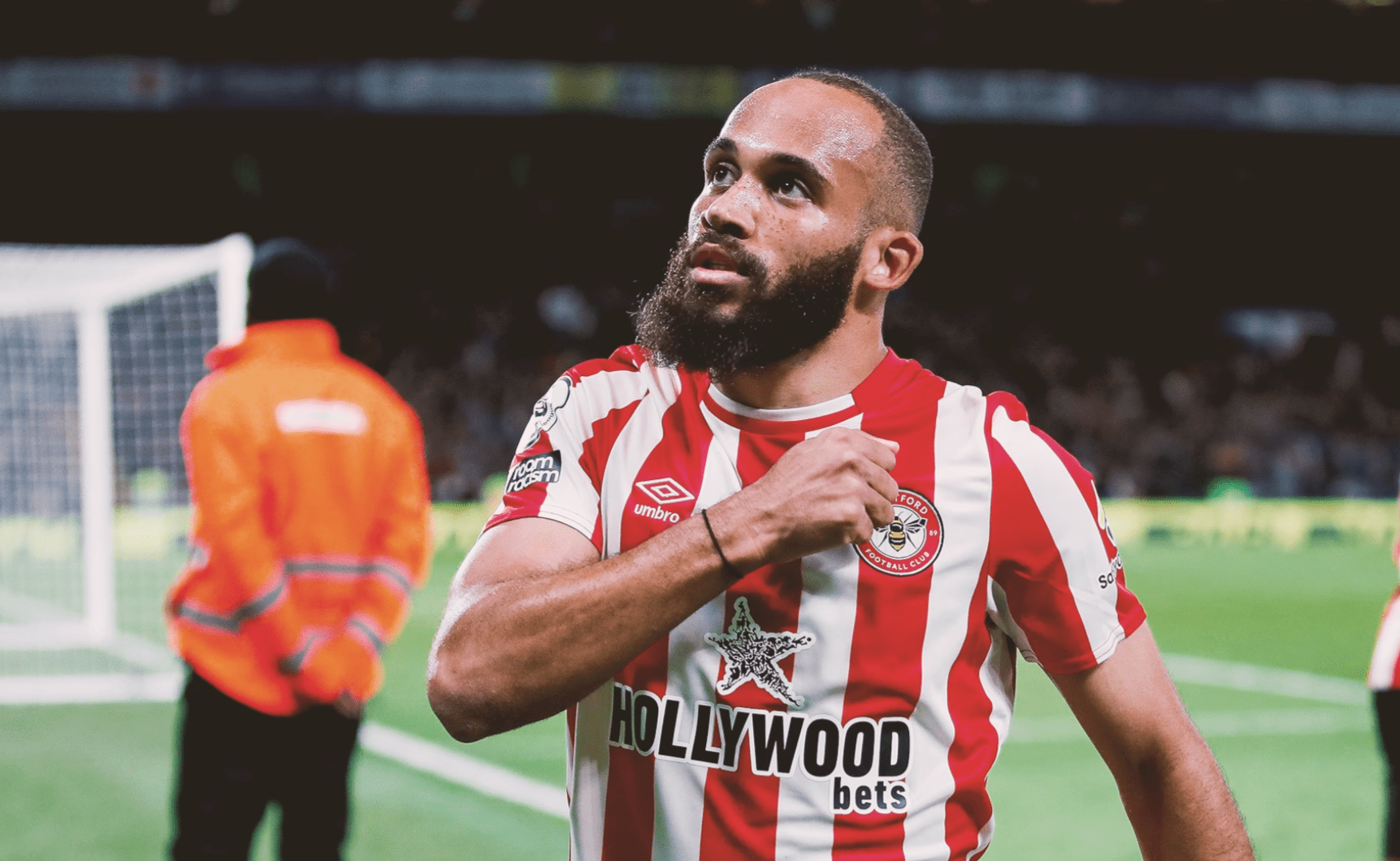 阿森纳豪取主场三分，实力稳健