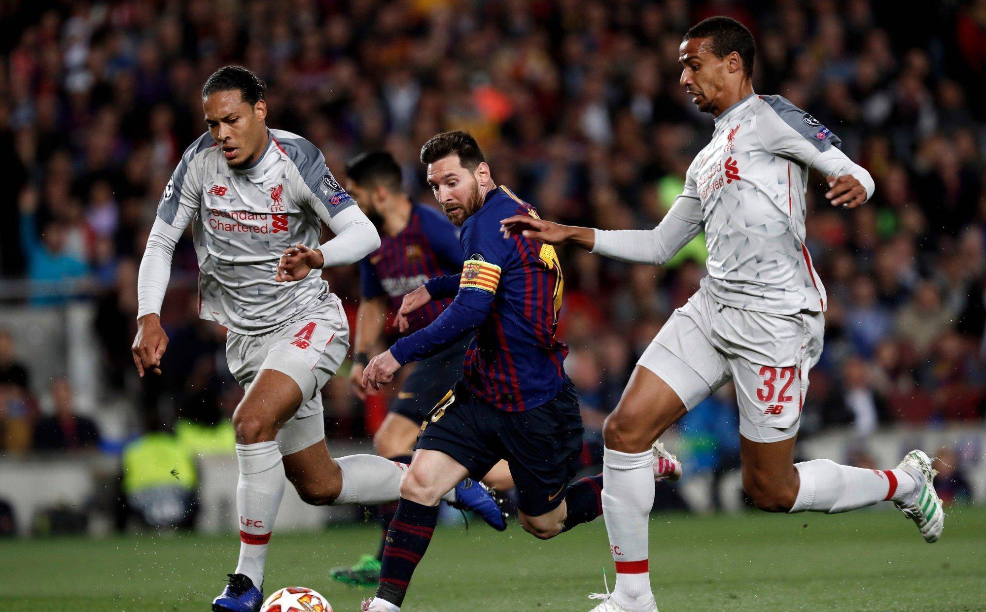 热门足球比赛再现精彩对决，实力对决，场面惊心动魄的简单介绍