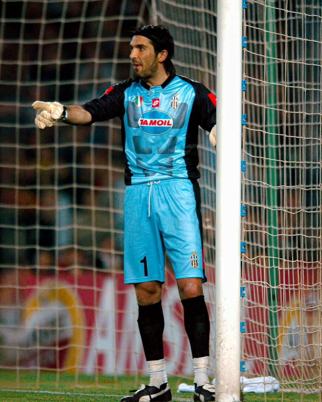 开云下载-尤文图斯反超巴塞罗那，取得进球领先