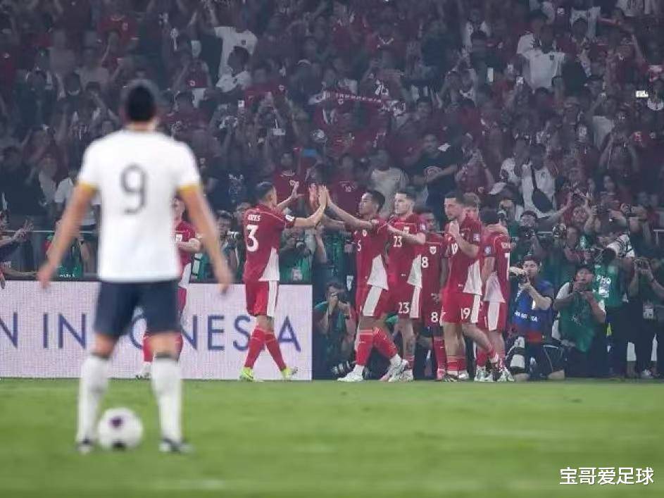 开云APP-包含柏林联队主帅鼓励球员继续努力，提升团队实力的词条