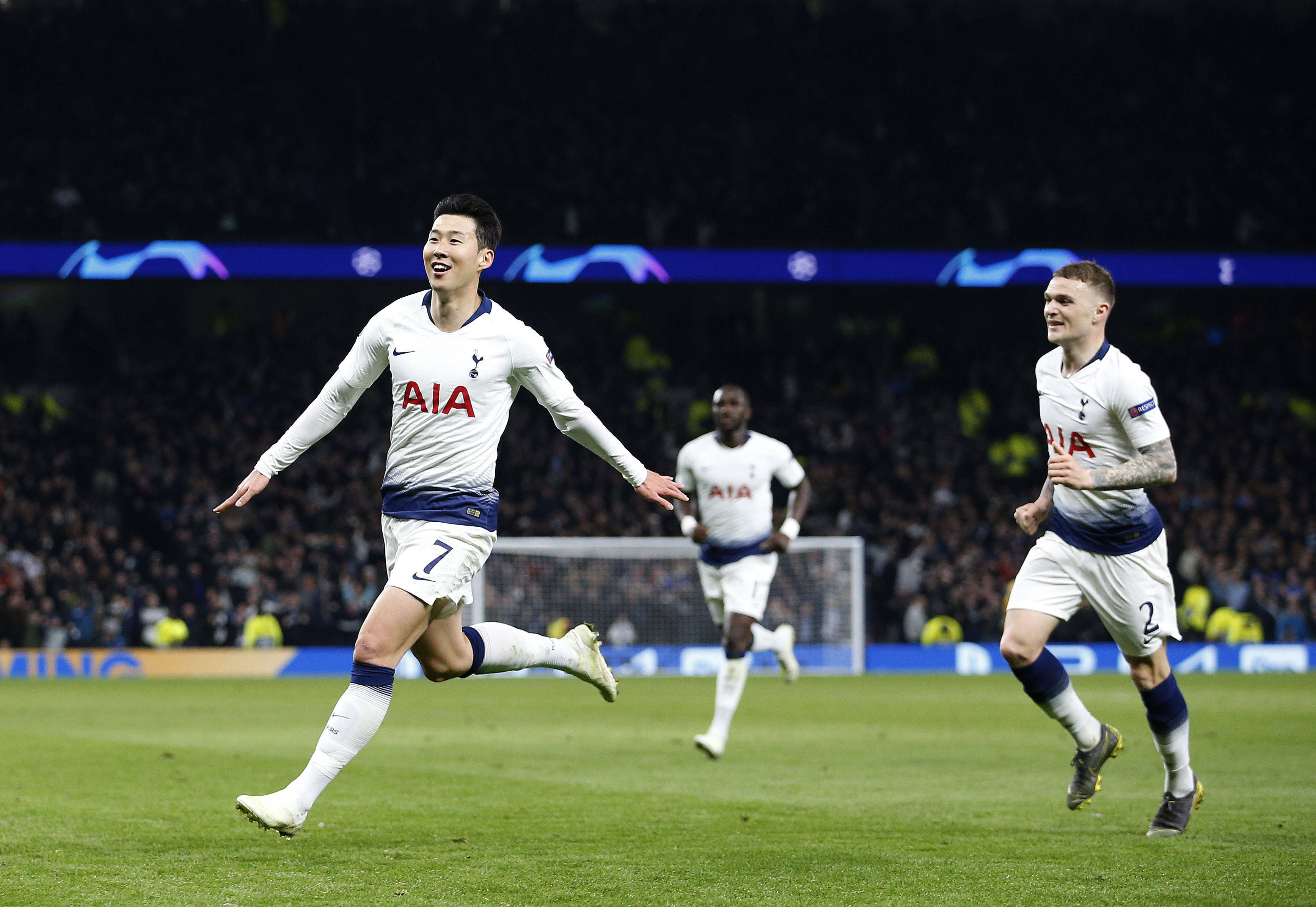 开云体育app-夺冠之战：欧国联决赛进入白热化阶段