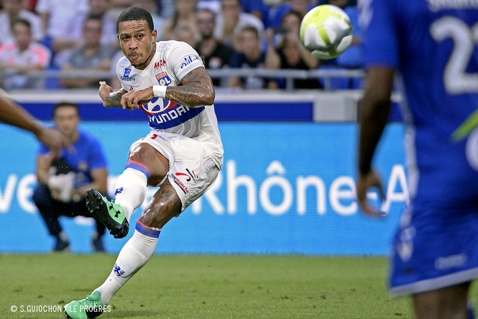 里昂新援闪耀首秀，表现给球队带来翻盘希望