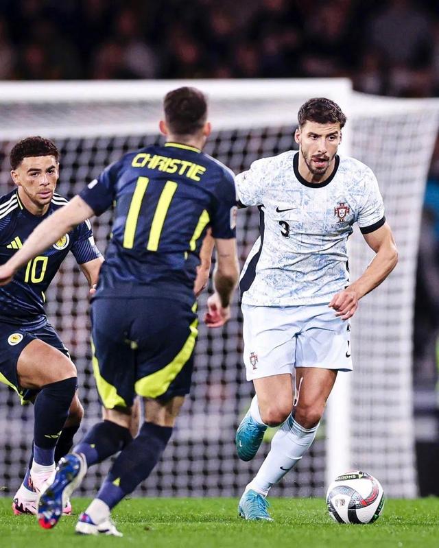 丹麦守住优势，成功晋级欧洲锦标赛