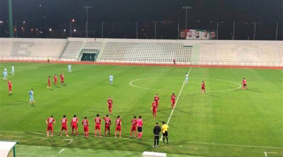 上海上港压轴大捷，夺冠热门舞出新风采