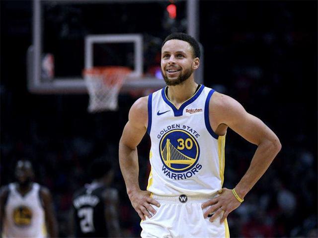 开云平台-外线射手刷新投篮命中率纪录