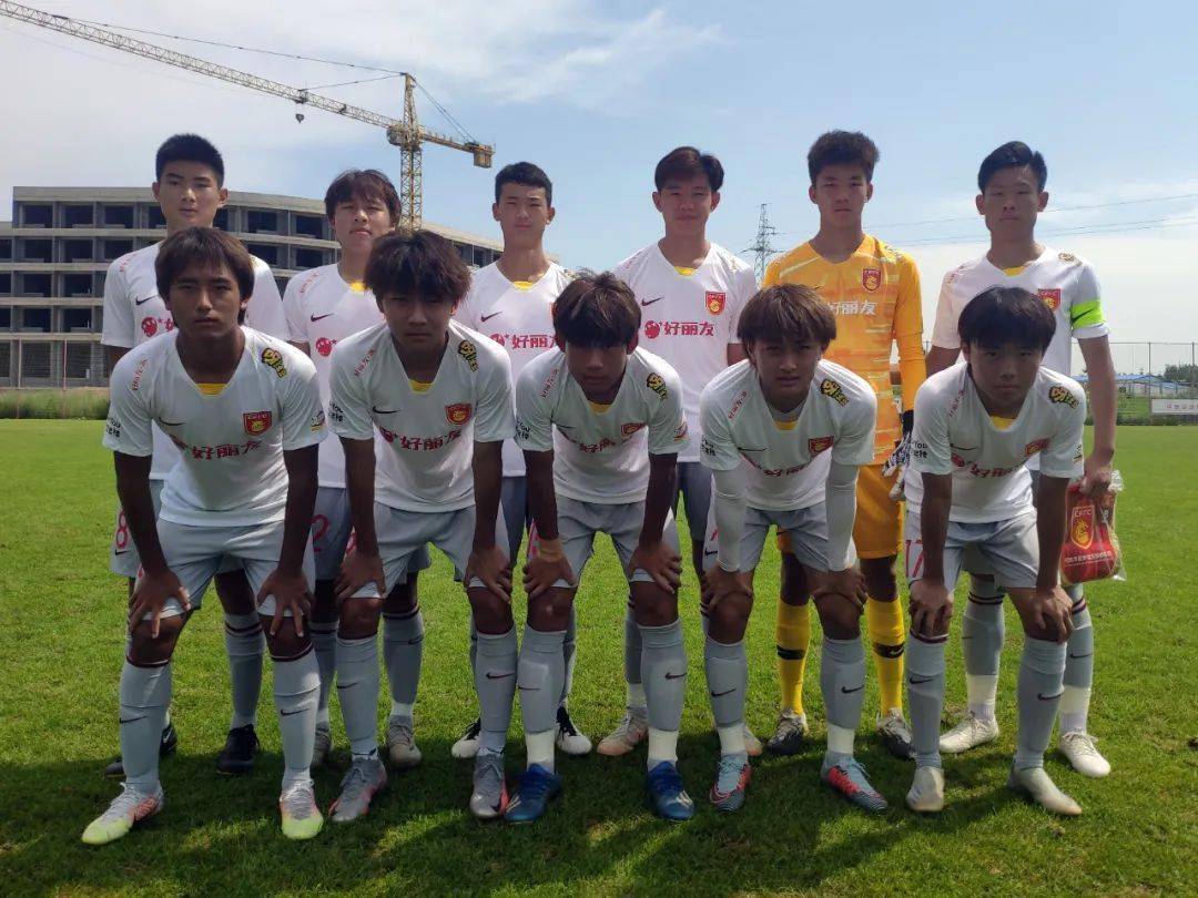 青海篮球队大比分击败，发挥稳定