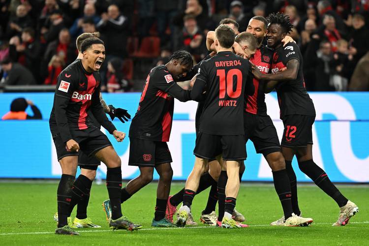 不来梅痛失主场优势，陷入降级区