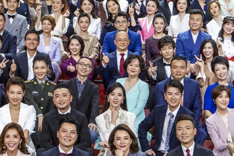 异军突起队伍崭露头角，期待未来表现