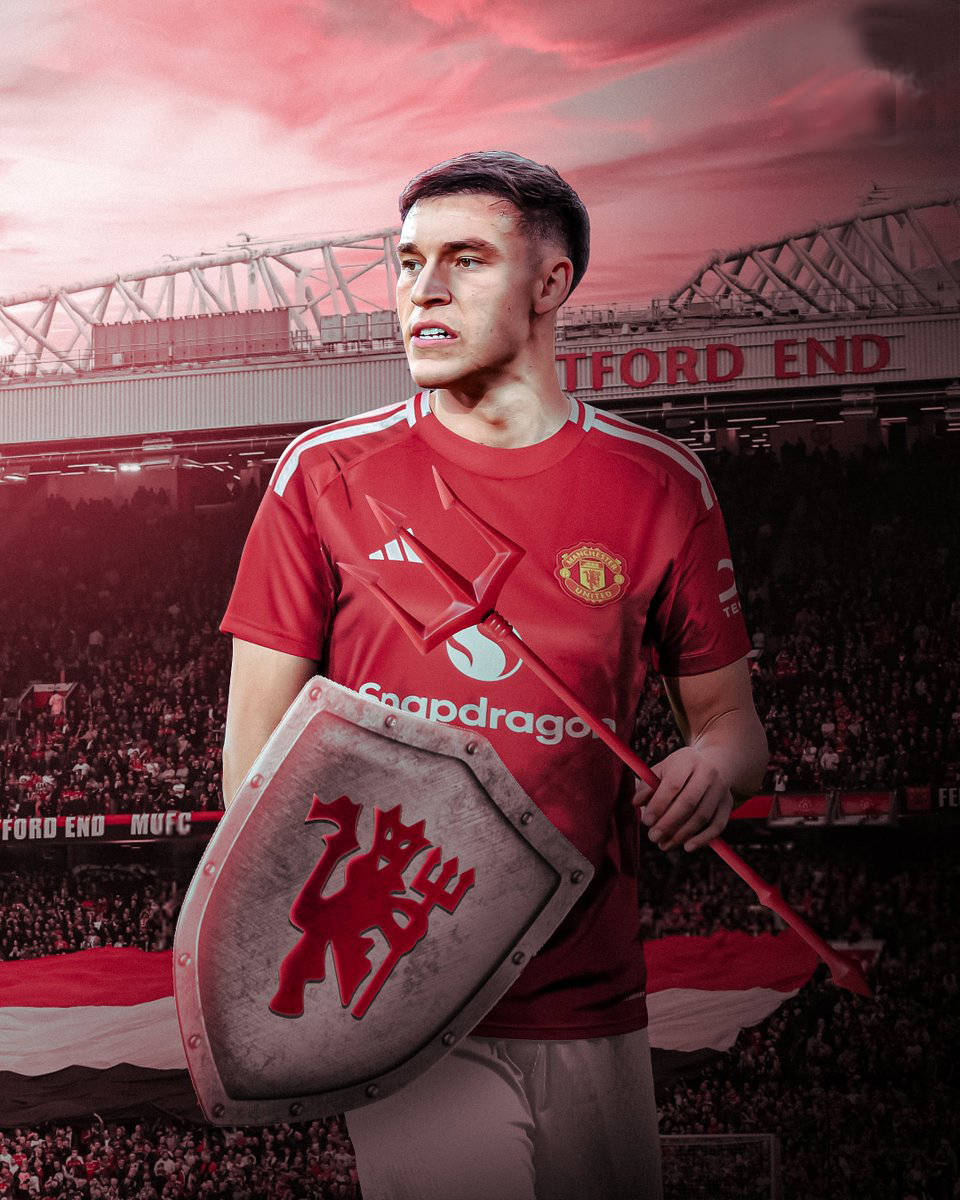 曼联主帅露出压力，要求球员强化训练备战，信心不减