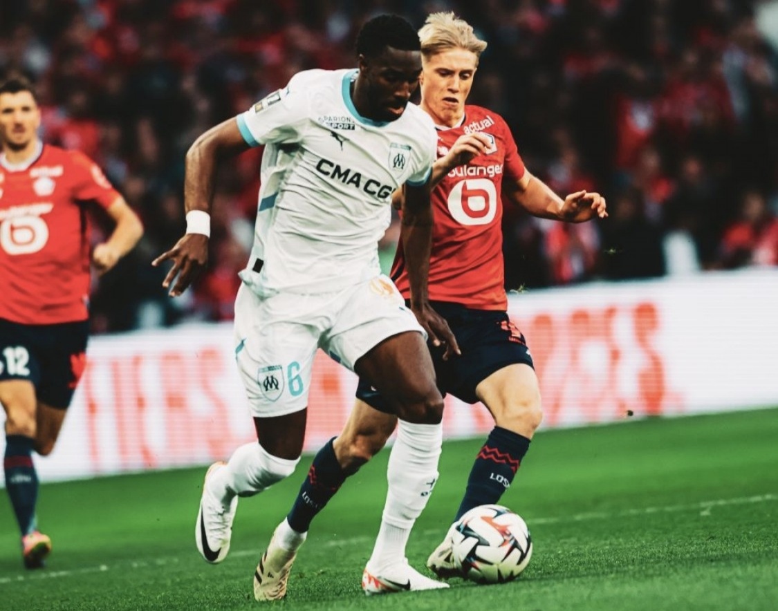 开云体育登录-波尔多队连胜开花，法甲联赛氛围喜人