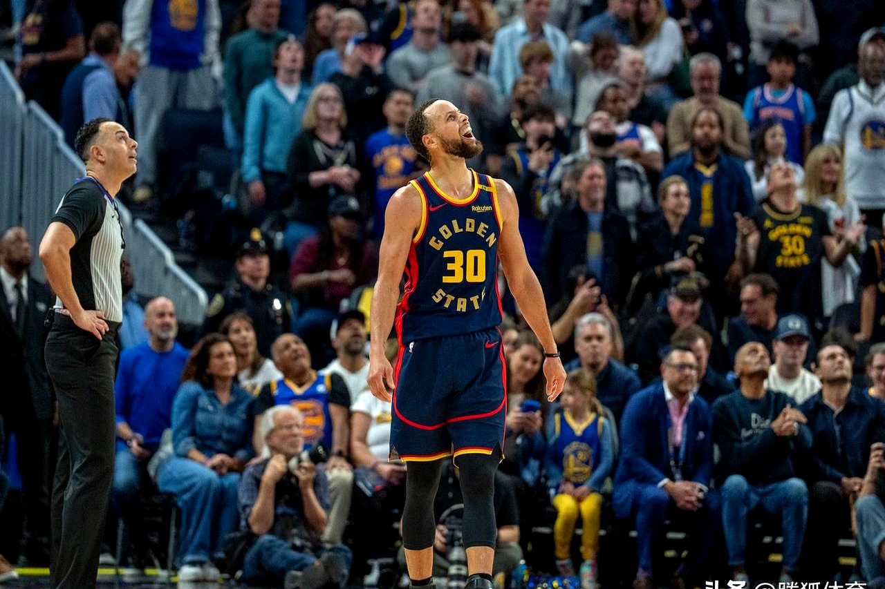 包含NBA季后赛开战！湖人胜灰熊取得开门红的词条