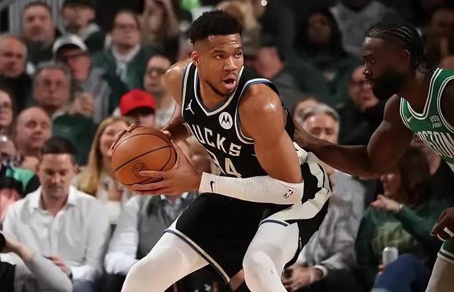 雄鹿大胜绿军，蝉联东部榜首