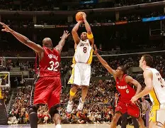 开云官网-NBA球员技艺高超让人赞不绝口