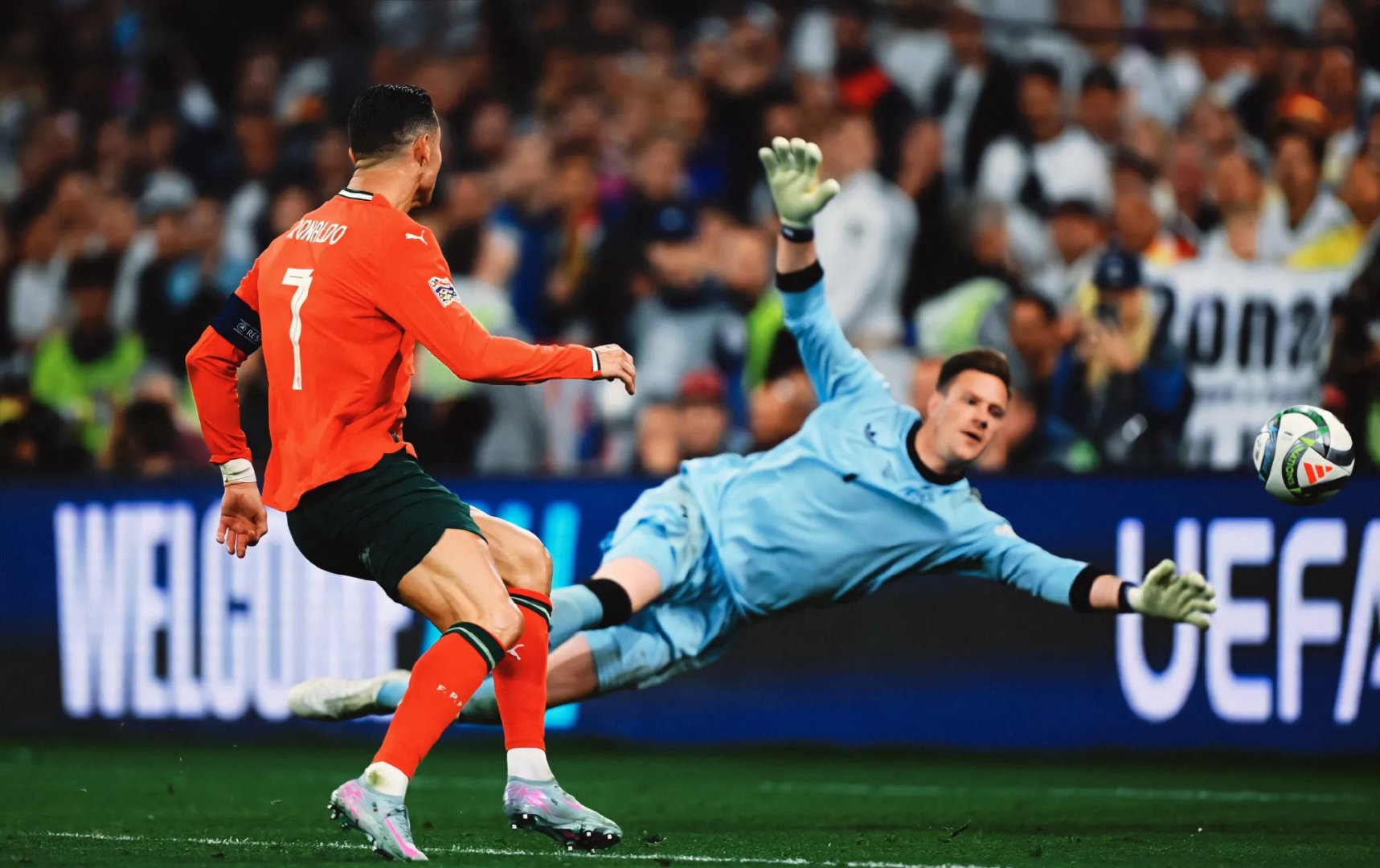 开云体育平台APP-波兰逆袭葡萄牙，杀入欧洲国家联赛半决赛