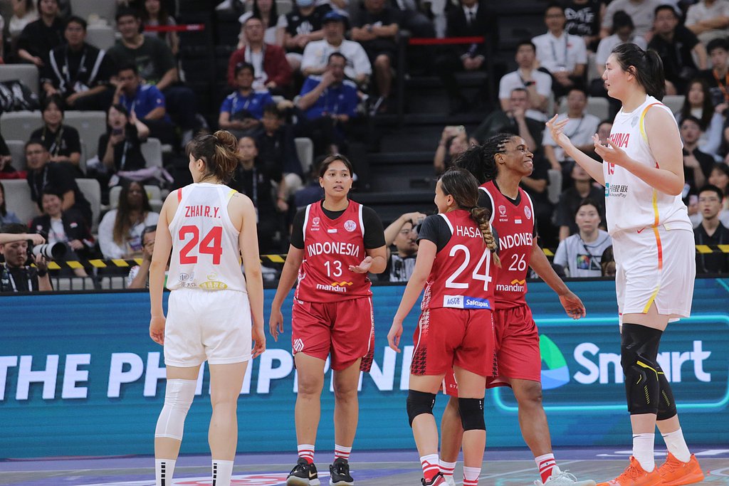 开云体育-包含印度尼西亚女篮赢得观众喝彩，创造篮球世界杯佳绩的词条